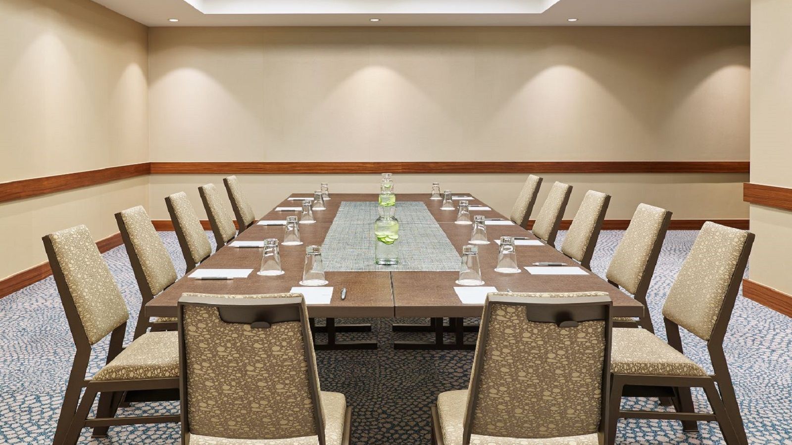 The Westin Chicago North Shore Wheeling Business bilde